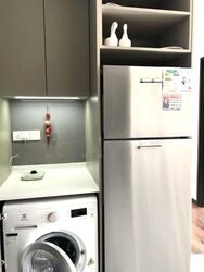 Lake Grande (D22), Condominium #560160611